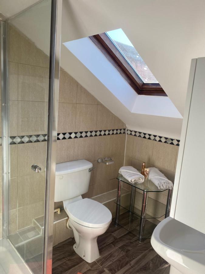 Studio Flat Hatch End Zewnętrze zdjęcie